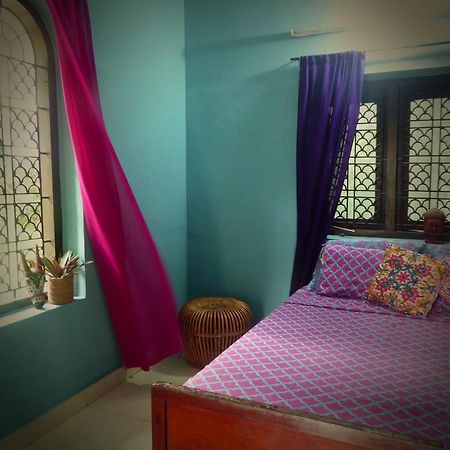 Mk Gardens Surf & Yoga House Varkala Ngoại thất bức ảnh