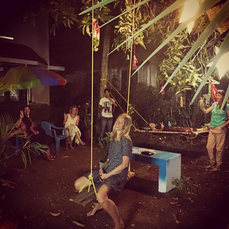 Mk Gardens Surf & Yoga House Varkala Ngoại thất bức ảnh